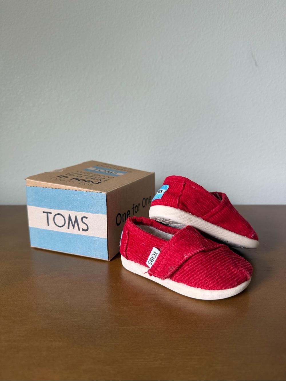TOMS Classic Red Corduroy Sneakers Toddler Size 3